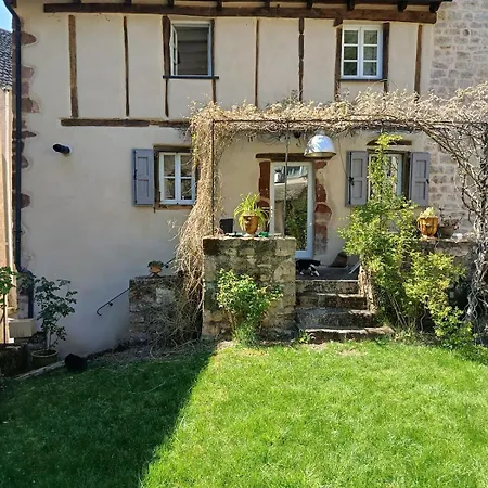Maison De Village Hébergement de vacances *